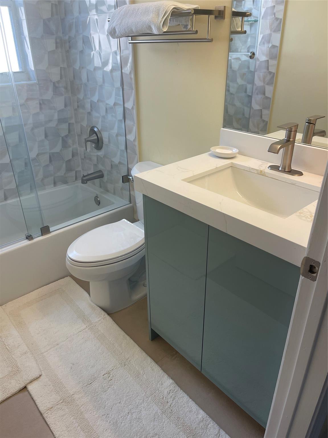 Lakes Of Newport II 158-2 - Residential