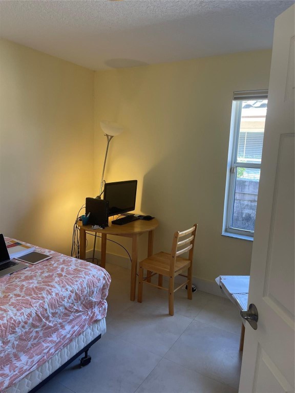 Lakes Of Newport II 158-2 - Residential