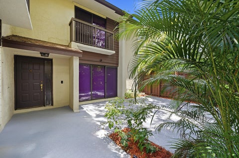 Tiny photo for 3349 Cocoplum Circle #33129, Coconut Creek, FL 33063 (MLS # B26040489)