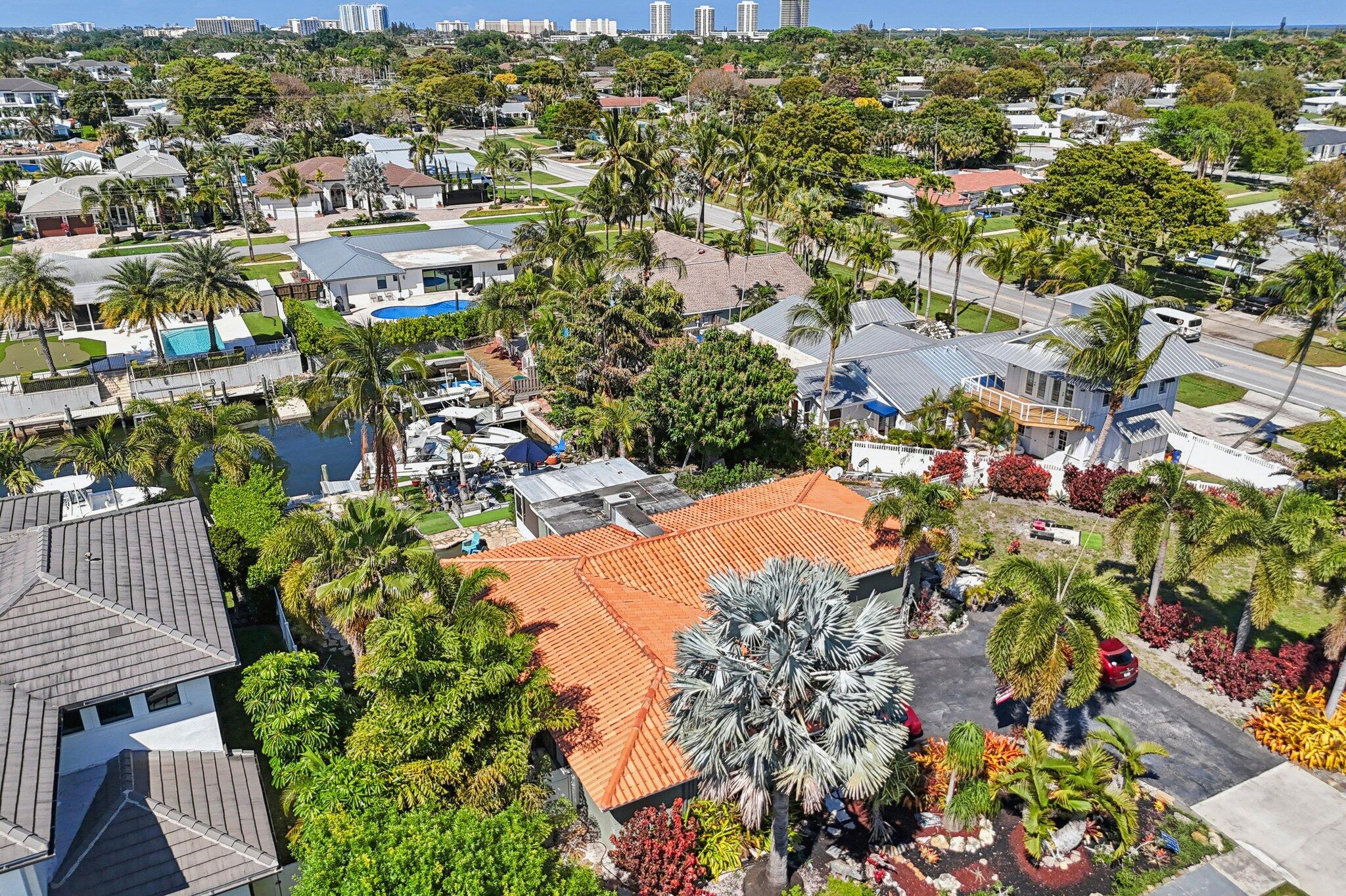 NORTH PALM BEACH VILLAGE OF PL 1 IN PB 2 - Residential