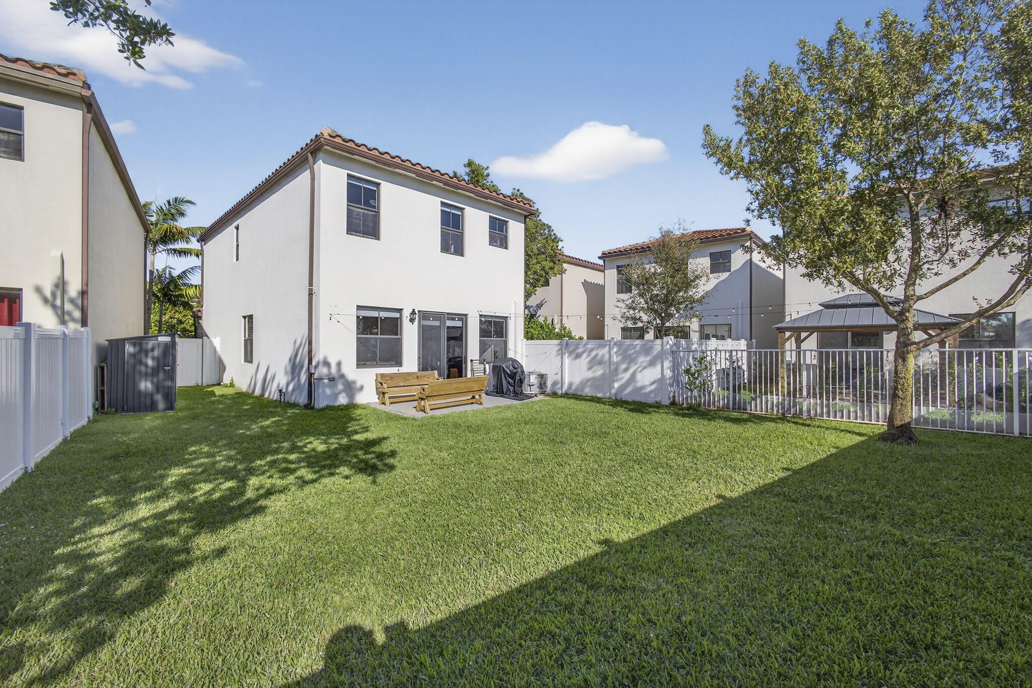 MEDITERRANEA - Residential