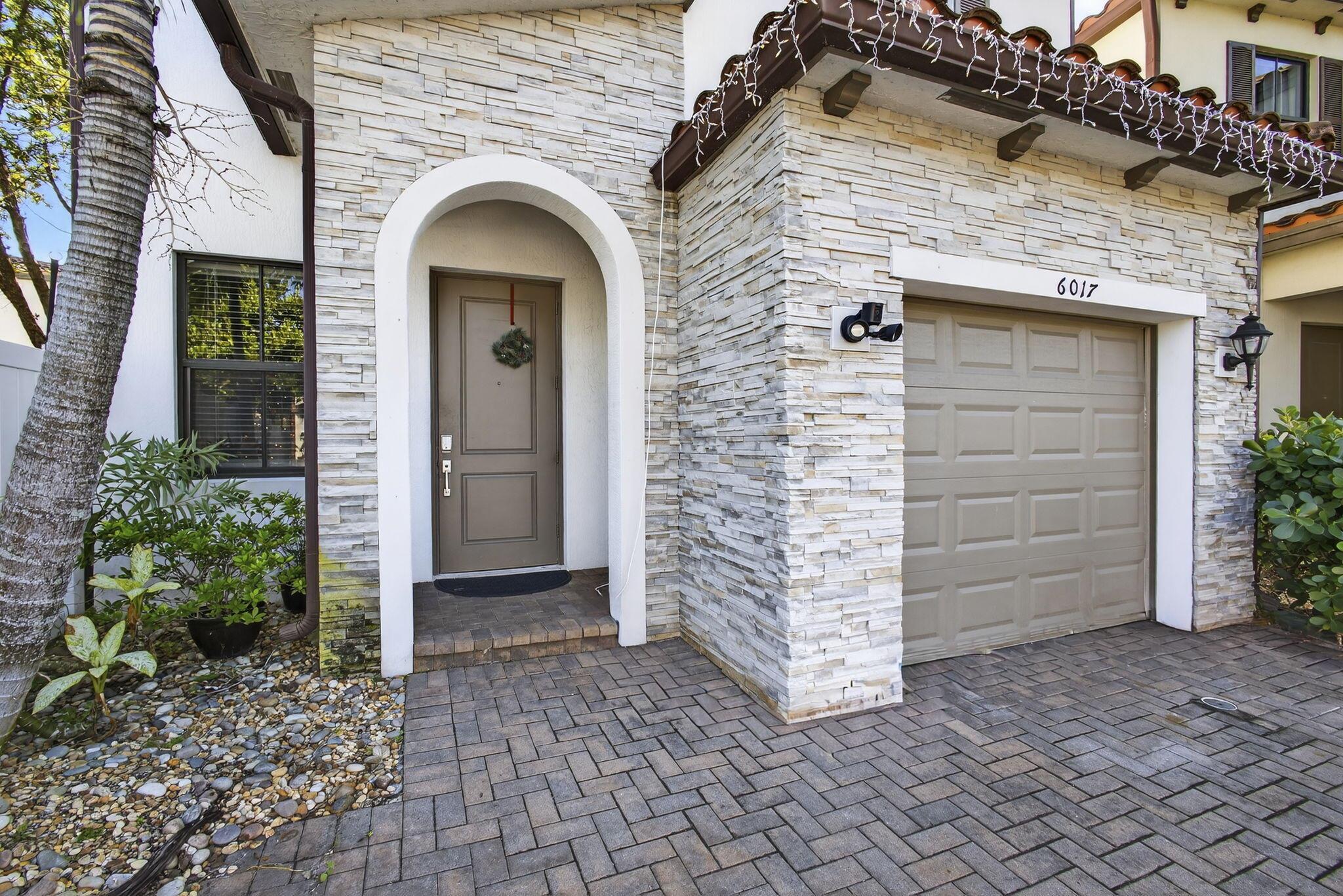 MEDITERRANEA - Residential