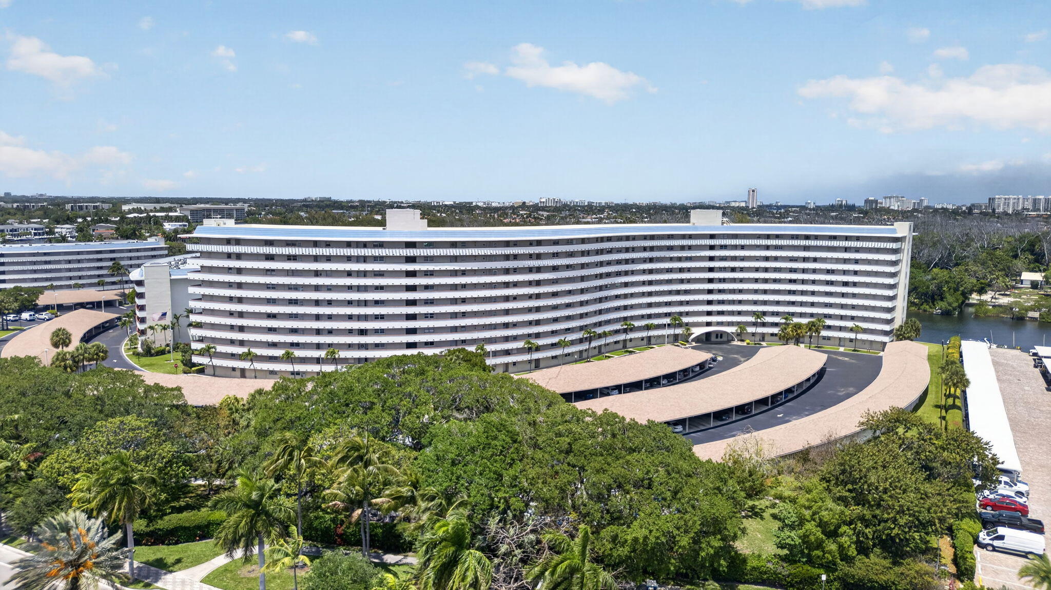 HILLSBORO COVE CONDO - Residential