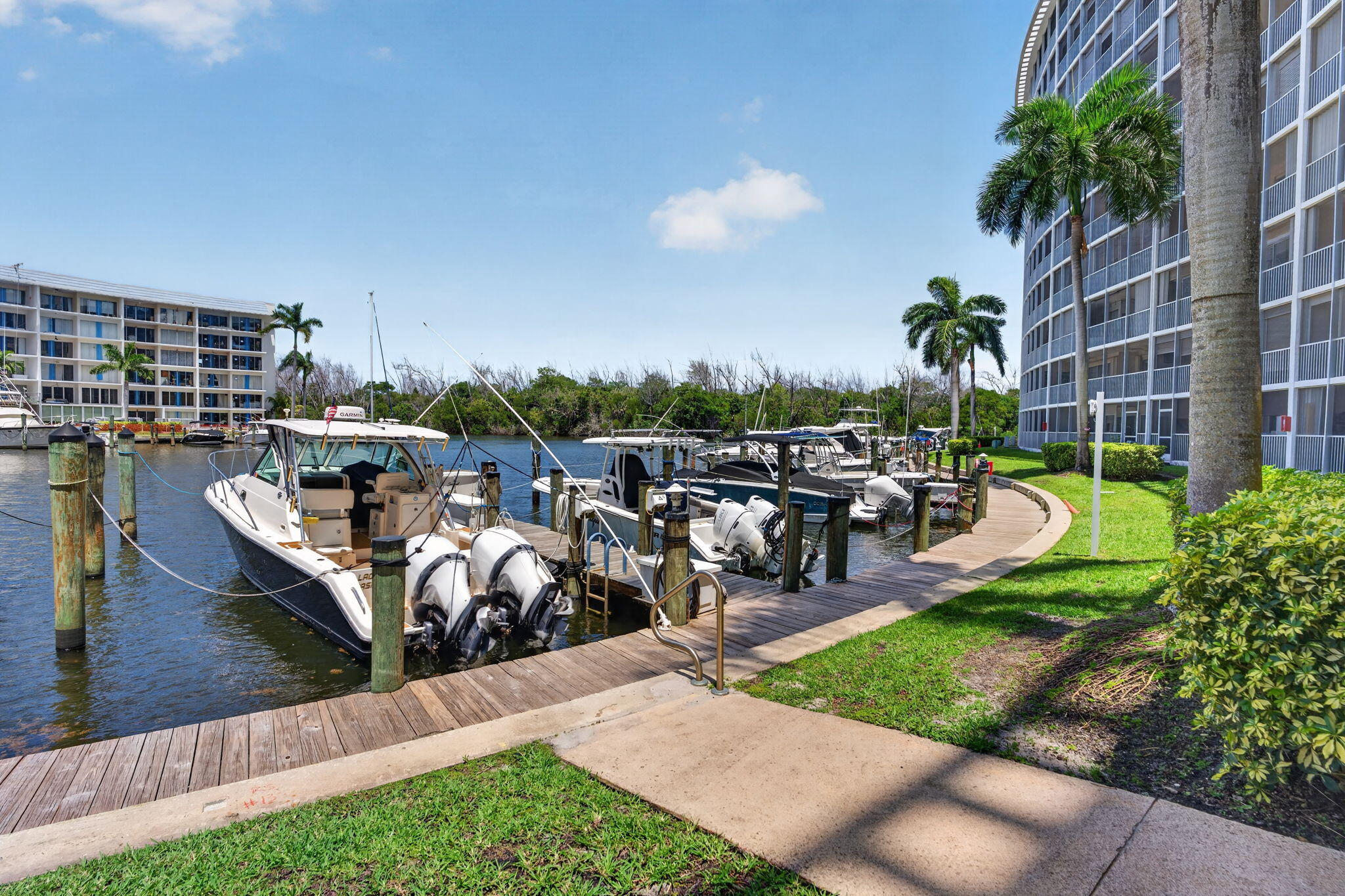 HILLSBORO COVE CONDO - Residential