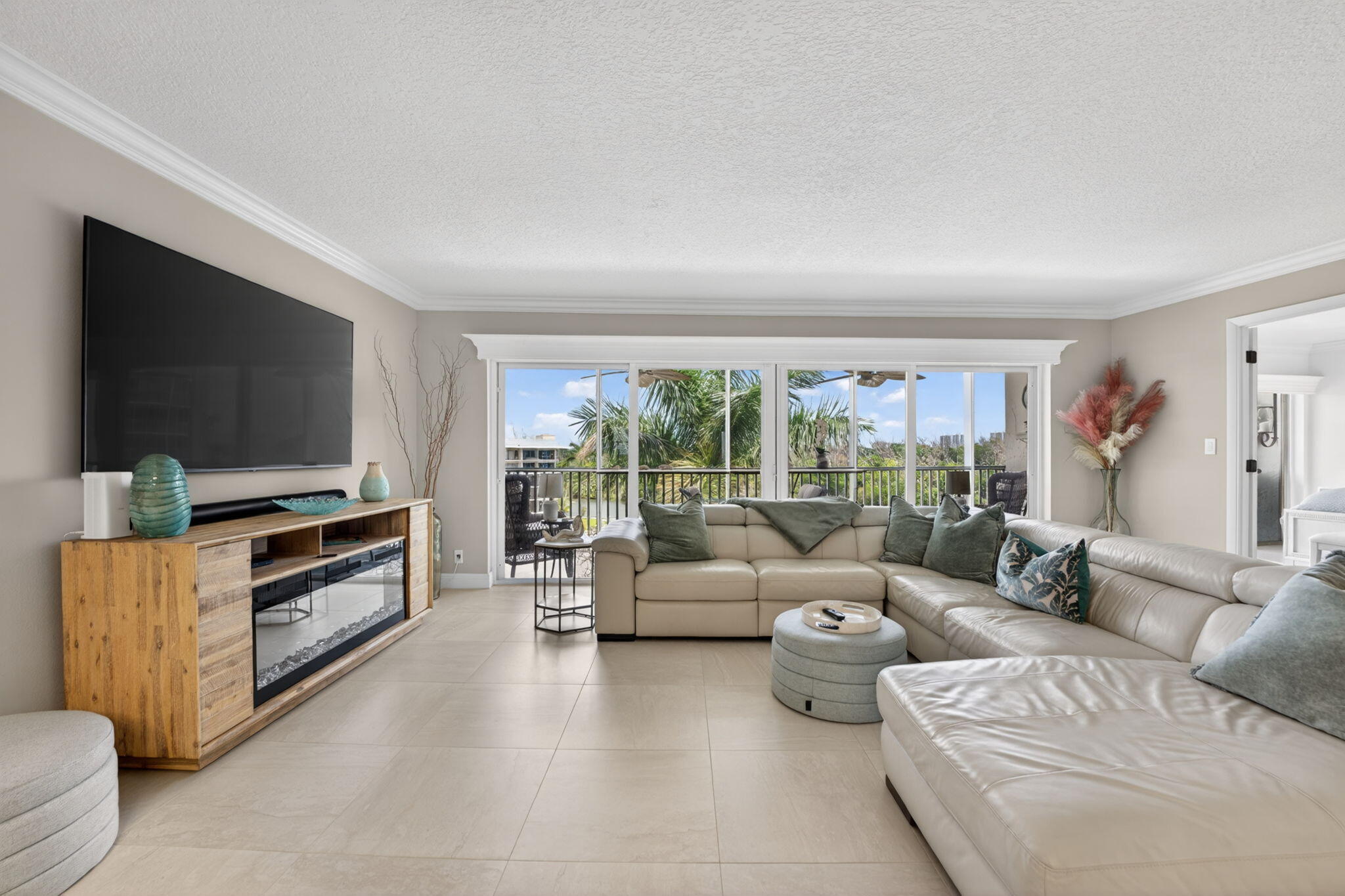 HILLSBORO COVE CONDO - Residential