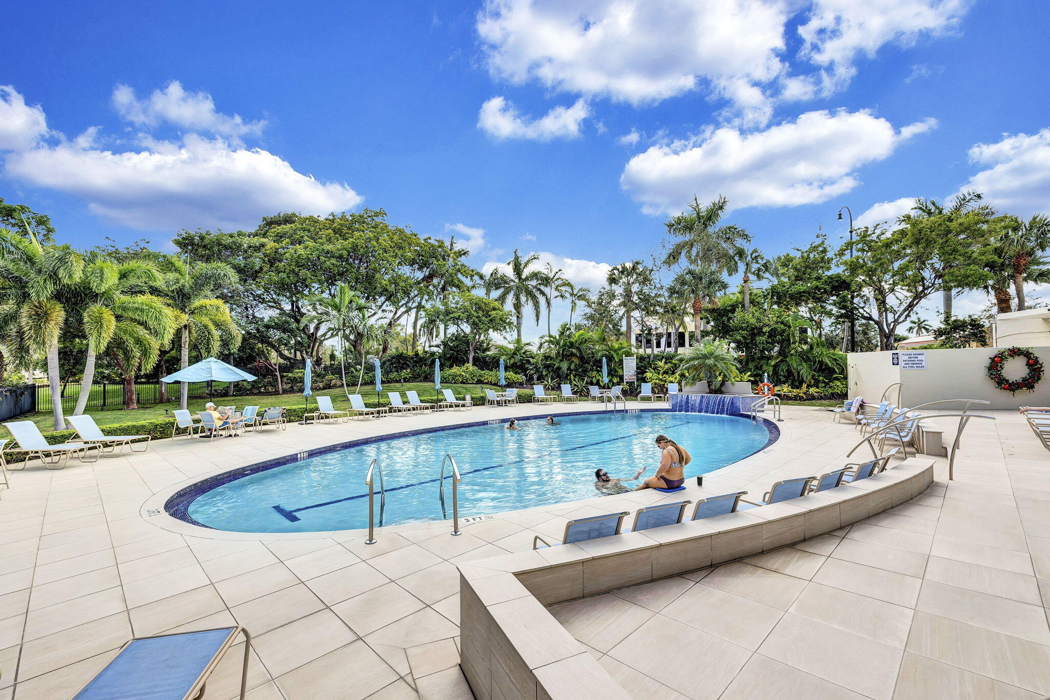 HILLSBORO COVE CONDO - Residential