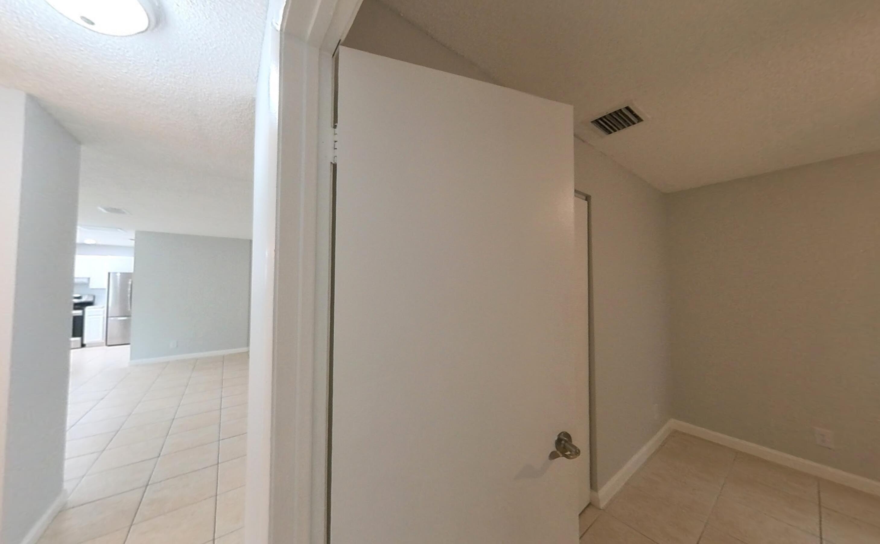 ROLLING GREEN RIDGE 1ST ADD - Residential Lease