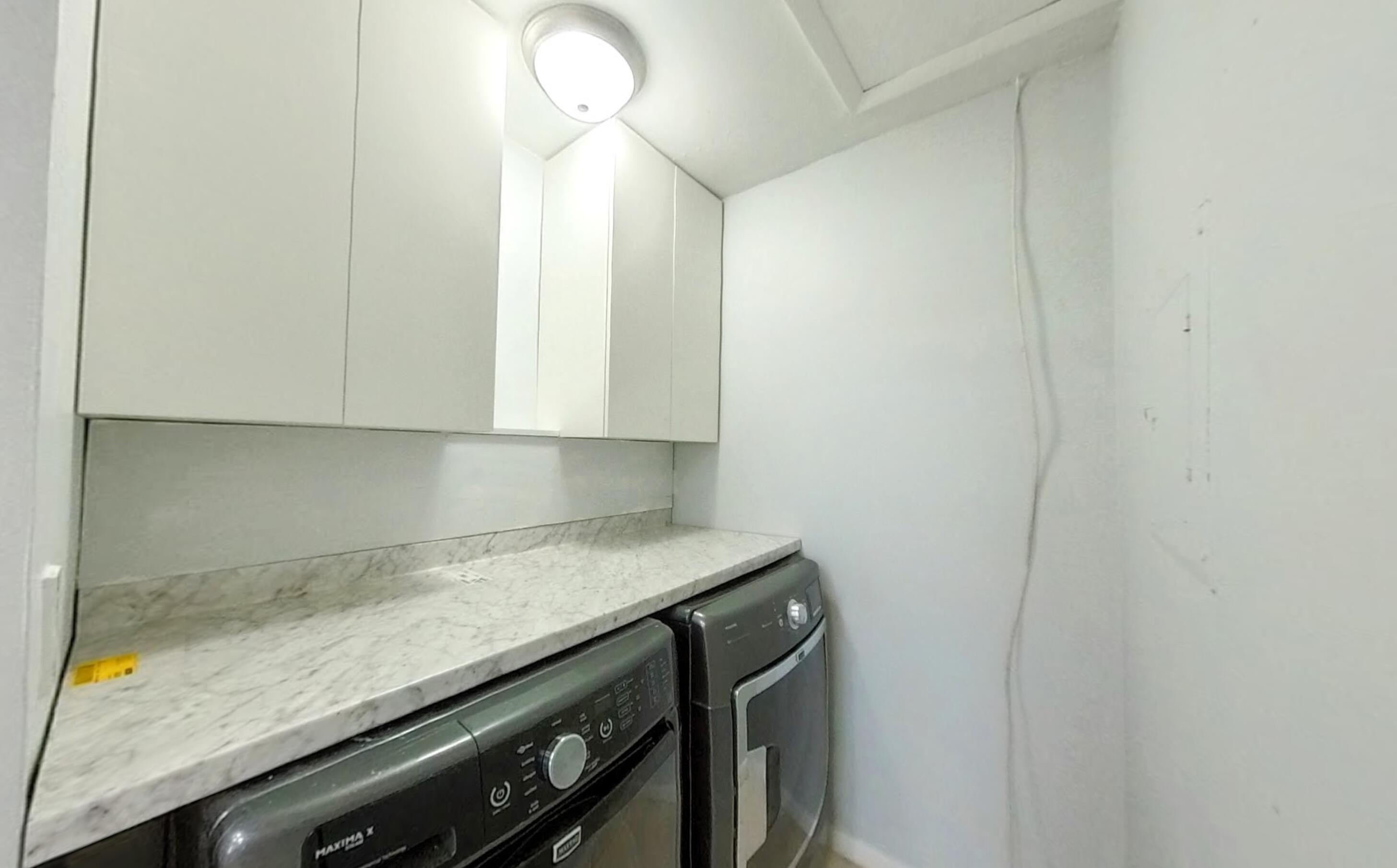 ROLLING GREEN RIDGE 1ST ADD - Residential Lease