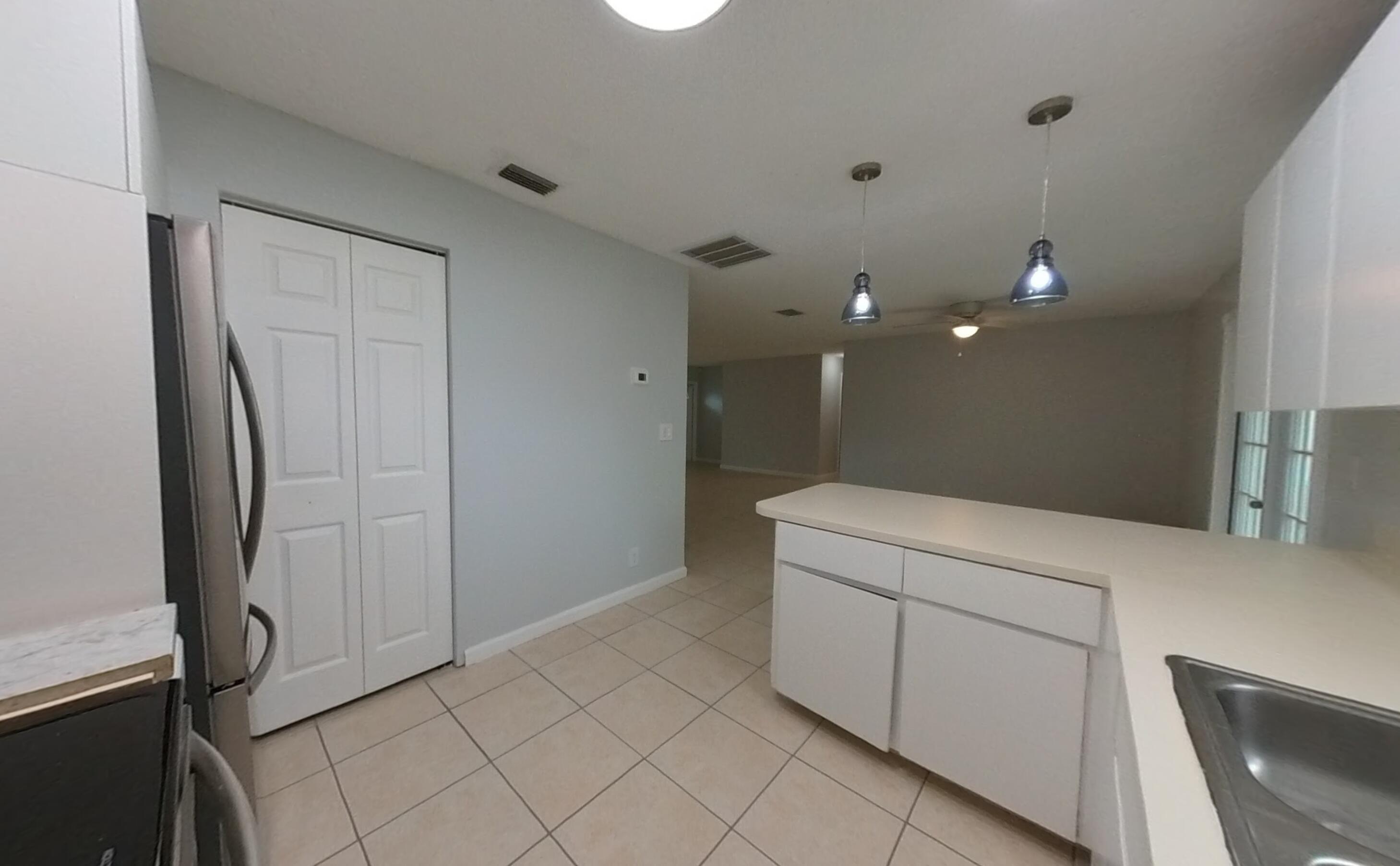 ROLLING GREEN RIDGE 1ST ADD - Residential Lease