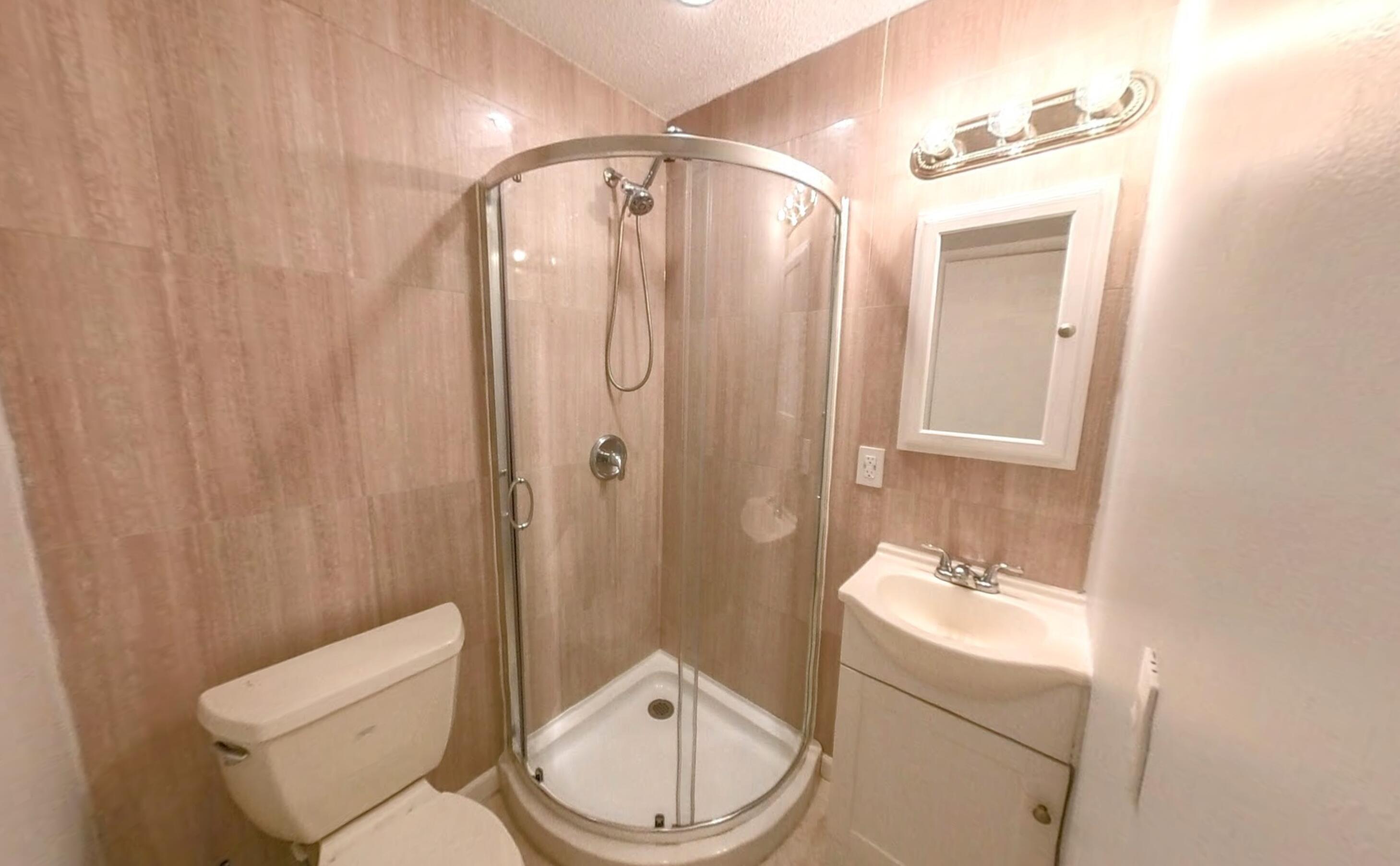 ROLLING GREEN RIDGE 1ST ADD - Residential Lease