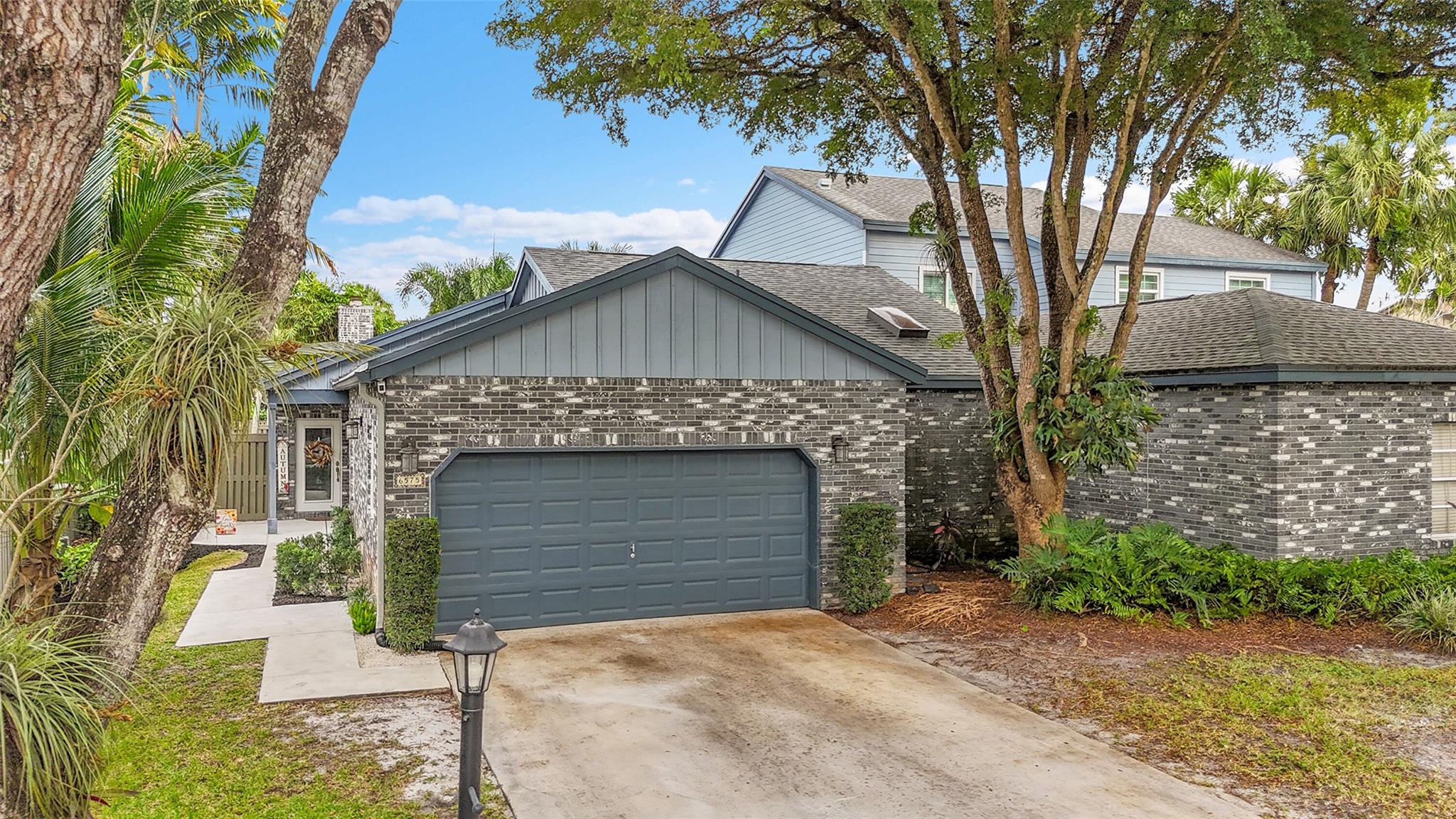 Mews of Cypress Head - Residential