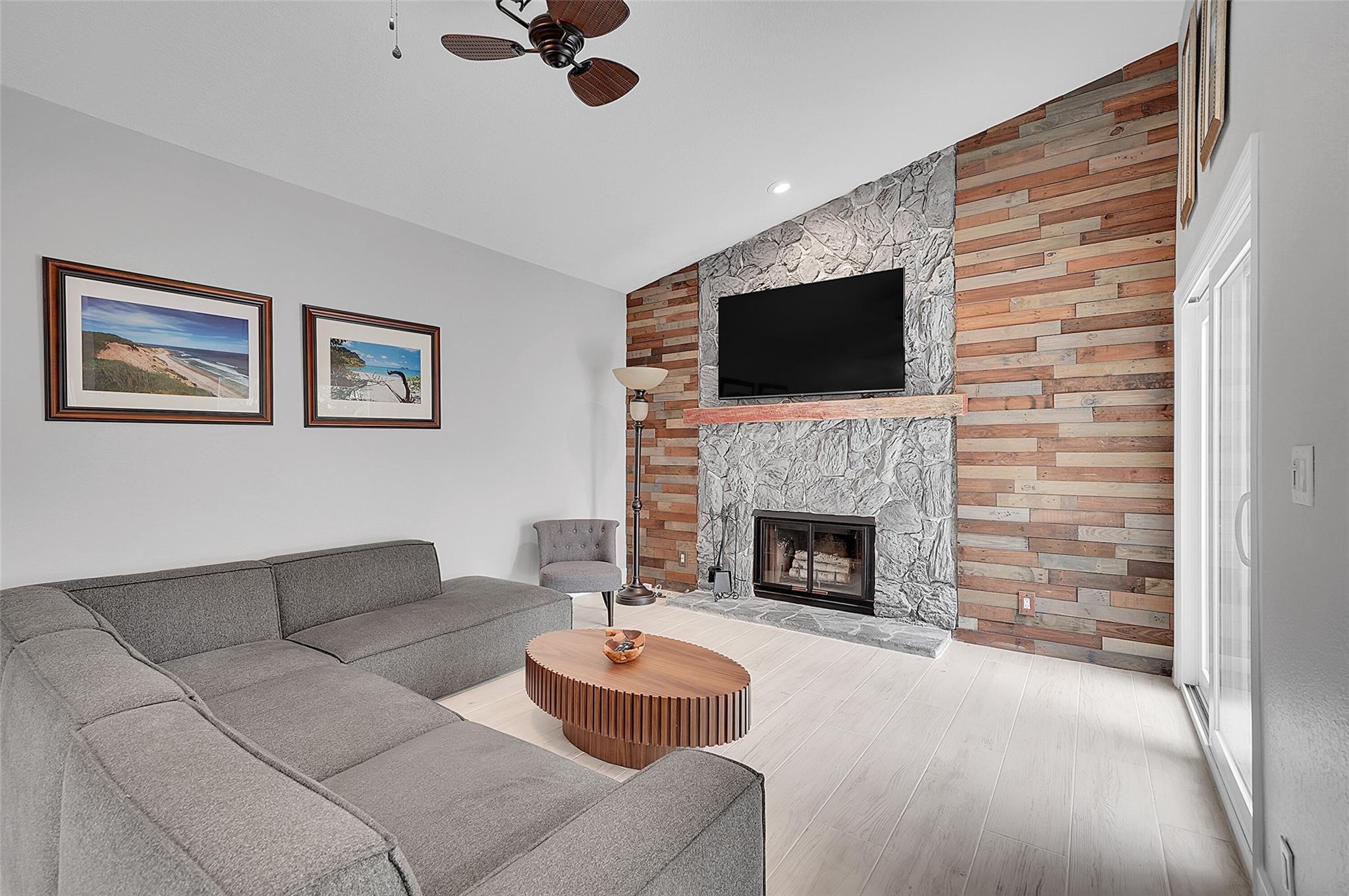 Mews of Cypress Head - Residential