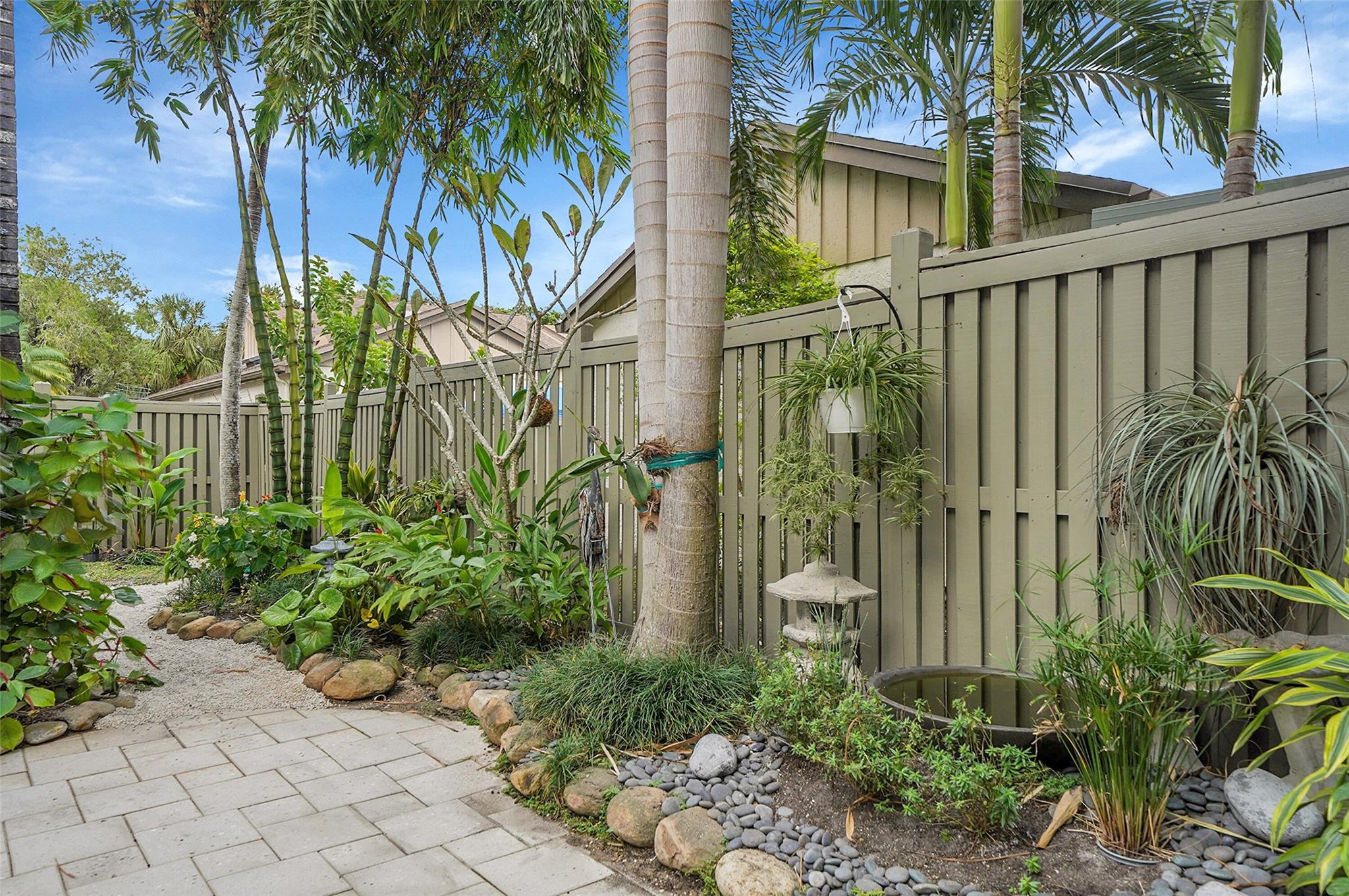 Mews of Cypress Head - Residential