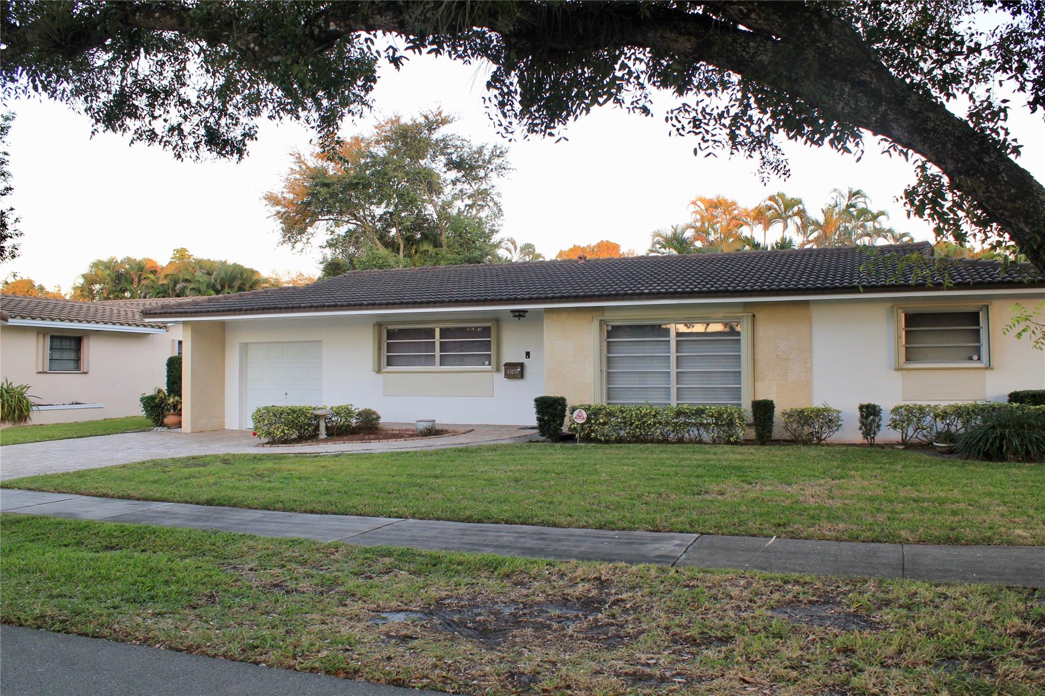 14131 Cypress Ct