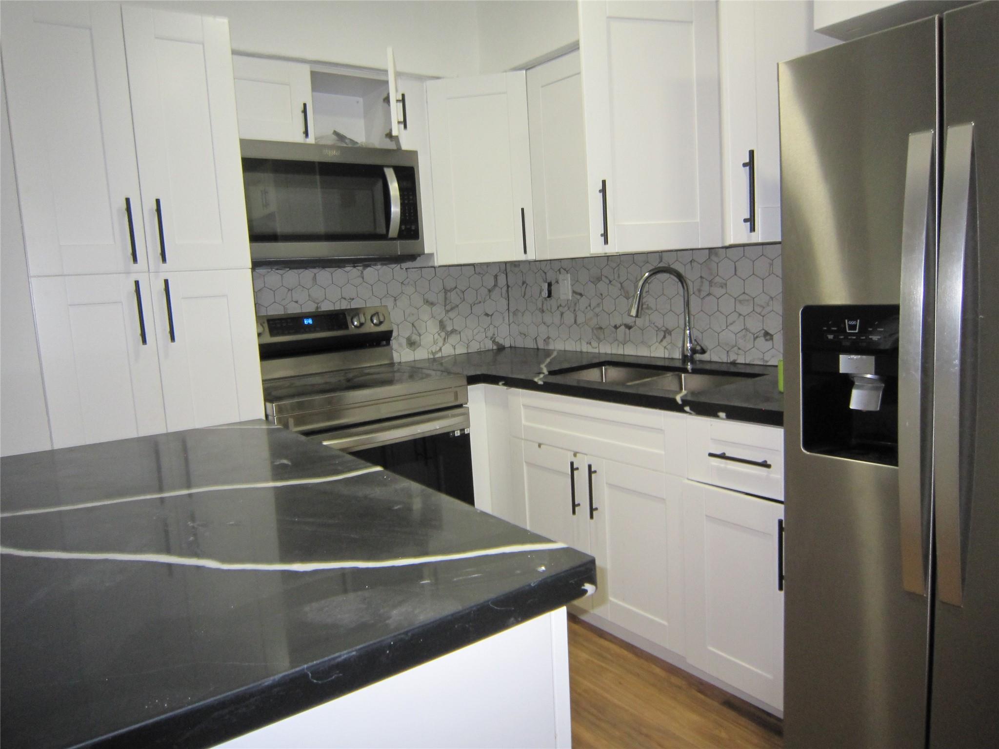 Springbank Park Sec 2 69- - Residential Lease