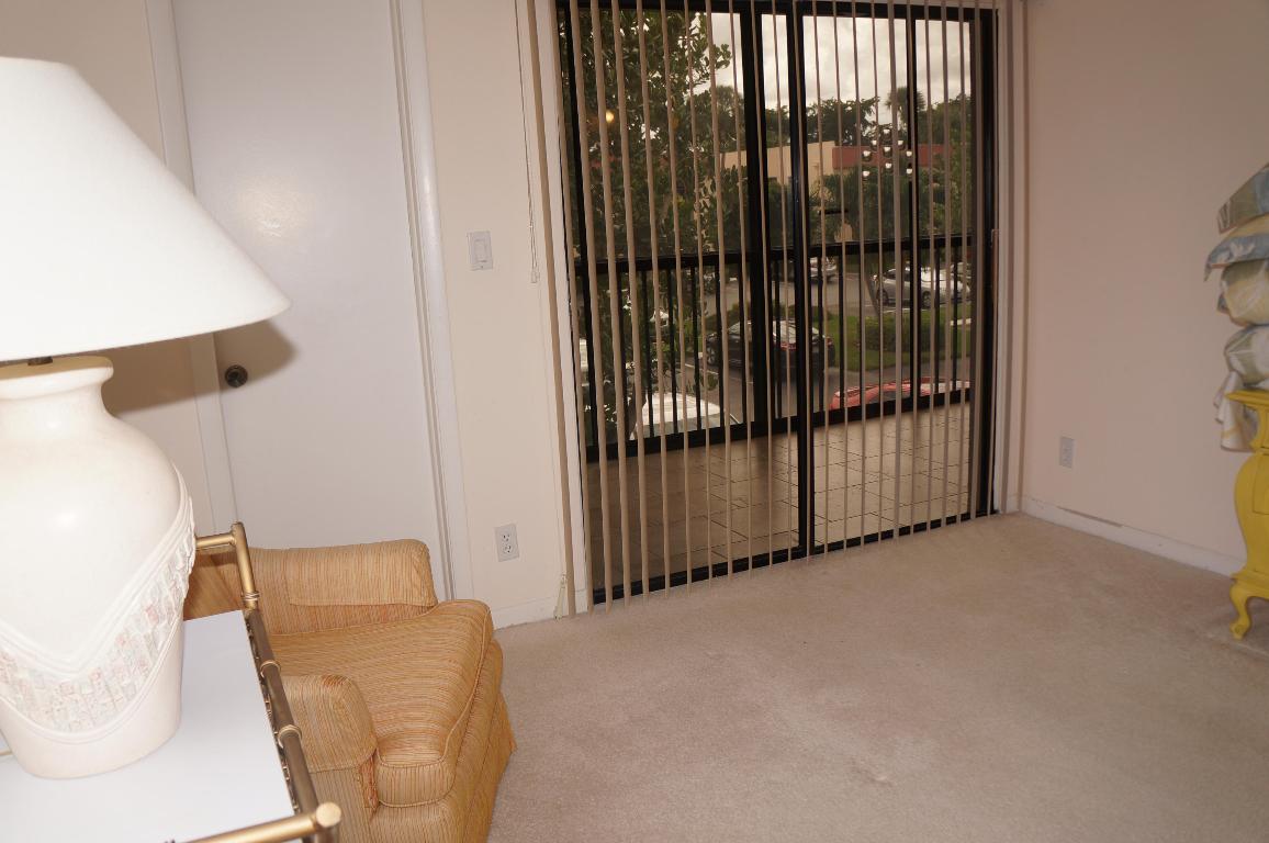 ASHLAND D CONDO - Residential