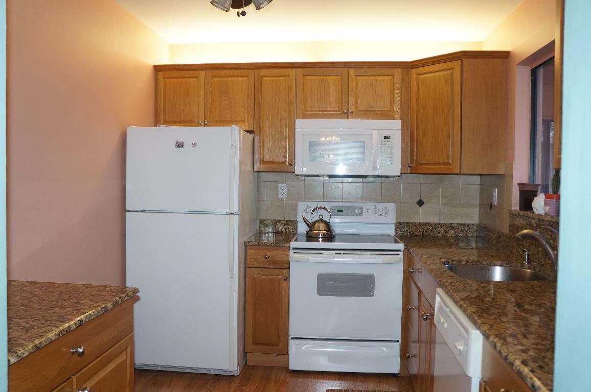 ASHLAND D CONDO - Residential