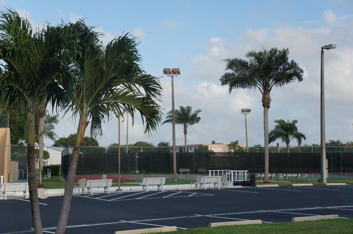 ASHLAND D CONDO - Residential