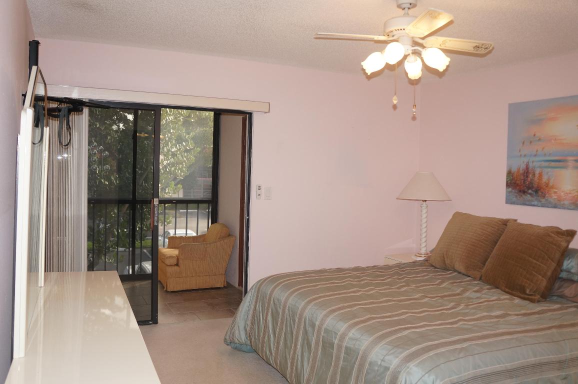 ASHLAND D CONDO - Residential