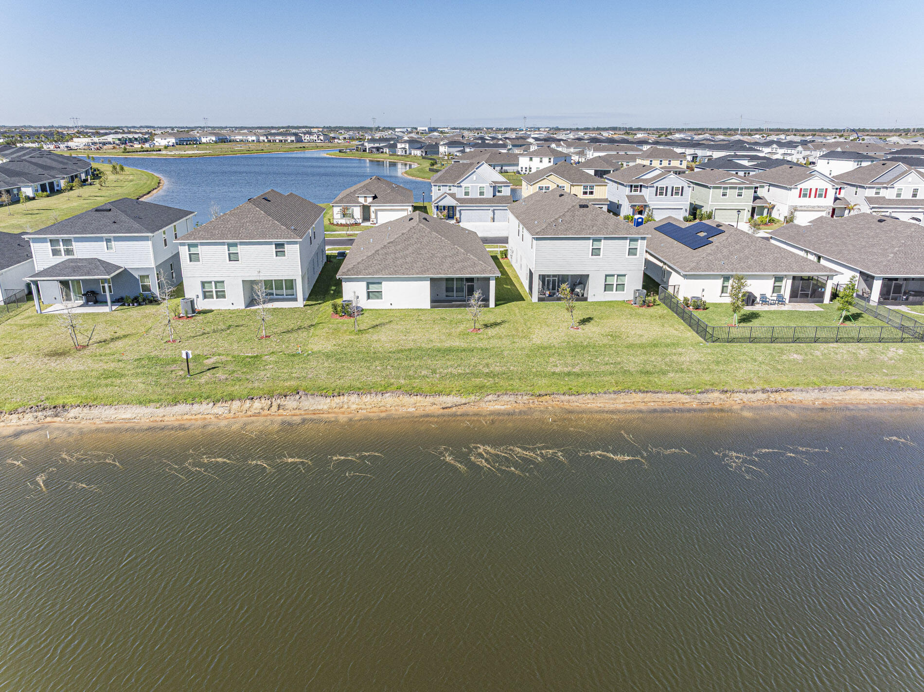 VERANO SOUTH PUD 1 - POD G - PLAT NO. 1 - Residential Lease