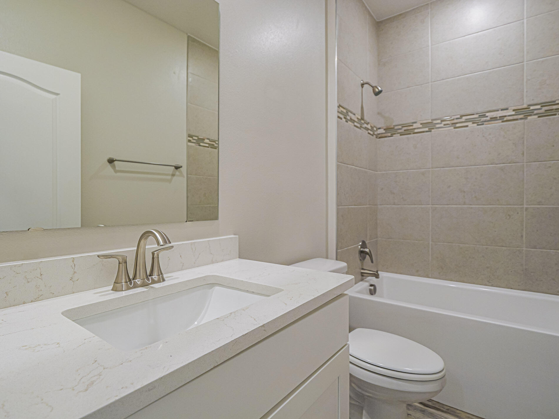 VERANO SOUTH PUD 1 - POD G - PLAT NO. 1 - Residential Lease