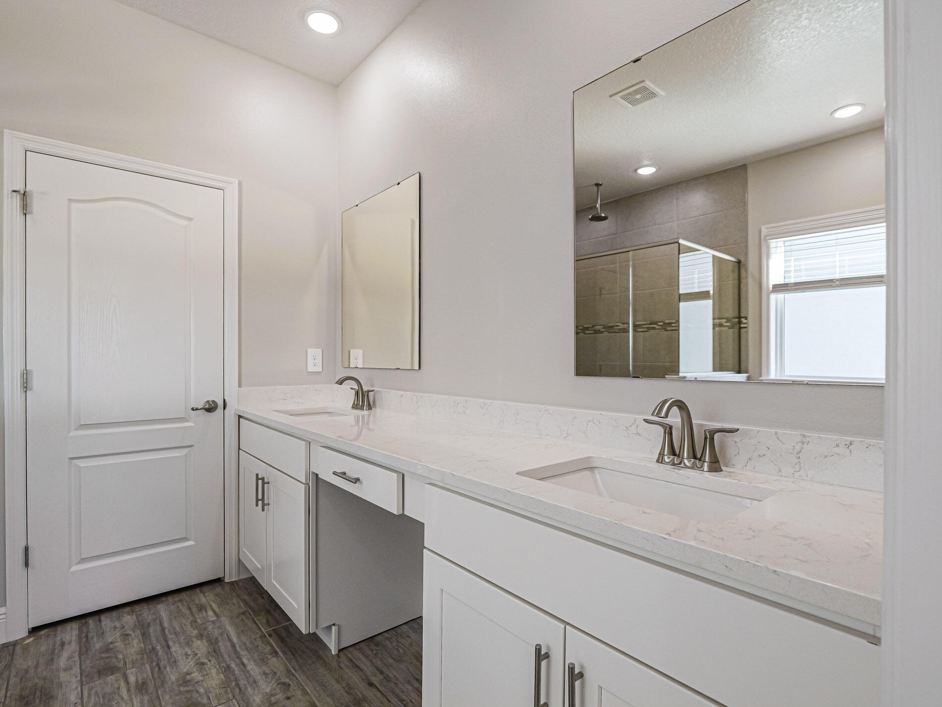 VERANO SOUTH PUD 1 - POD G - PLAT NO. 1 - Residential Lease