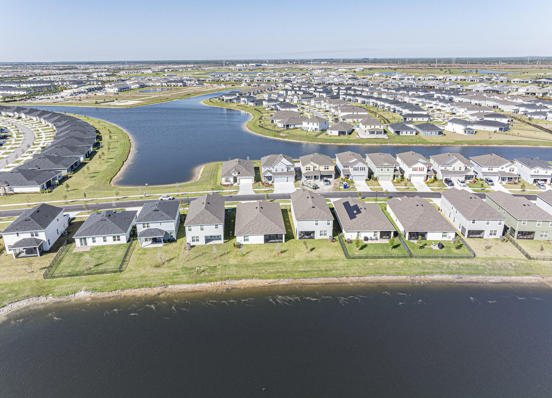 VERANO SOUTH PUD 1 - POD G - PLAT NO. 1 - Residential Lease