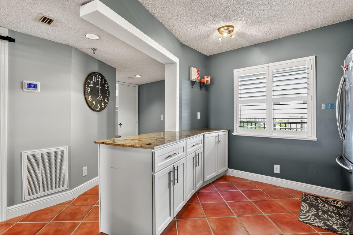 CYPRESS BEND - Residential Lease