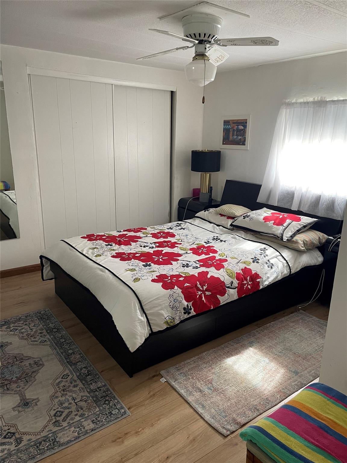 Ravenswood Estates & Mari - Residential Lease