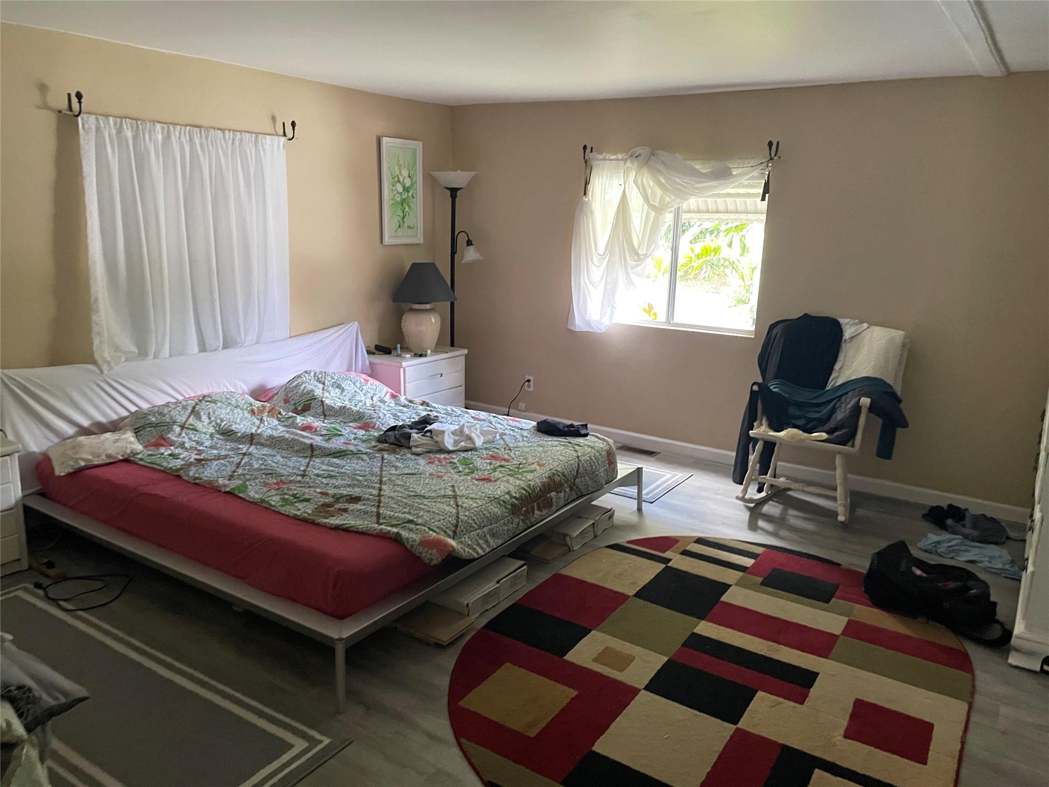 Ravenswood Estates & Mari - Residential Lease