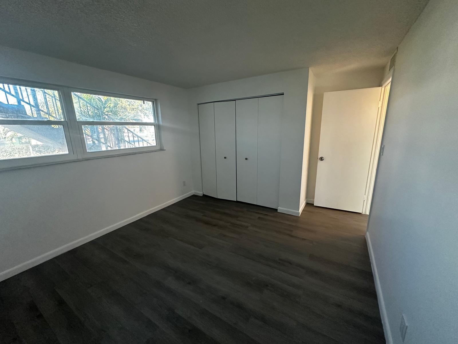 HIGHLAND SQUARE - Residential Lease