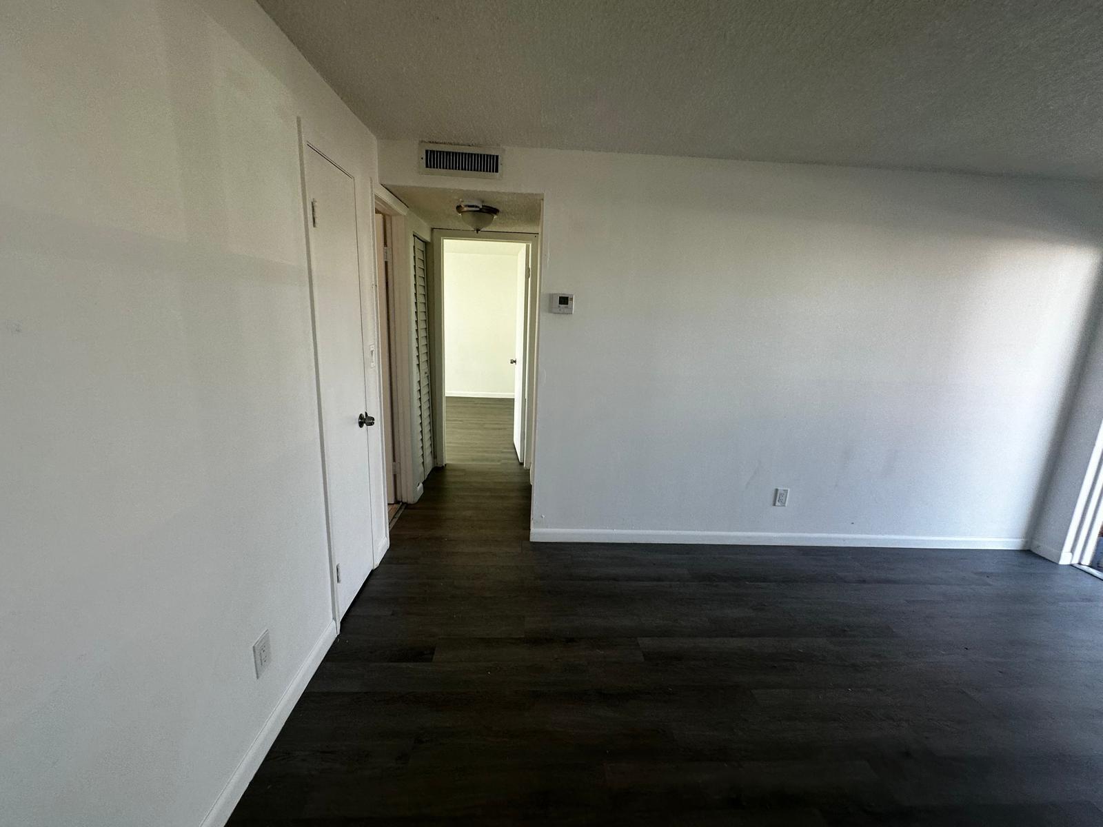 HIGHLAND SQUARE - Residential Lease