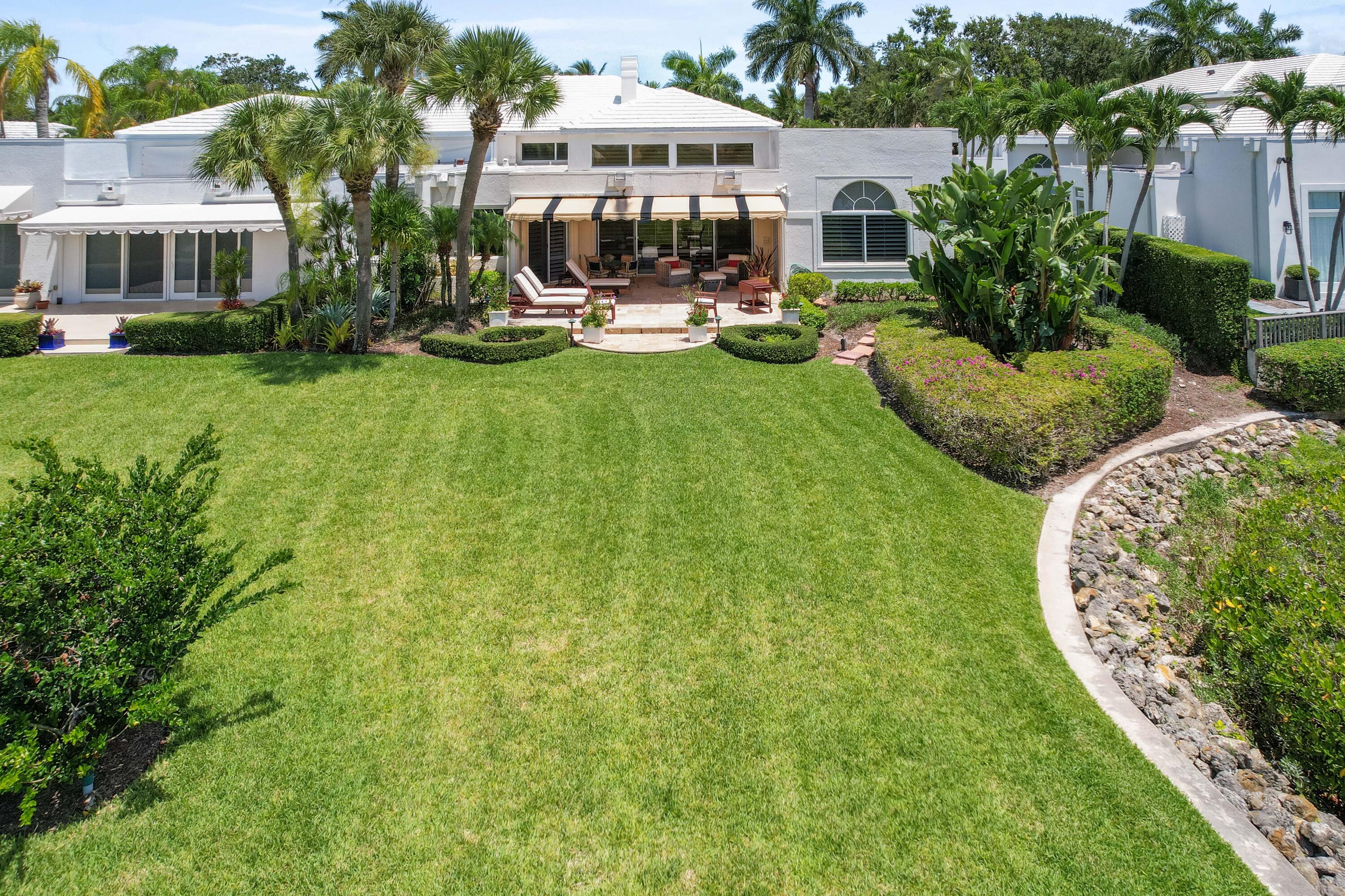 ADMIRALS COVE PAR B - Residential