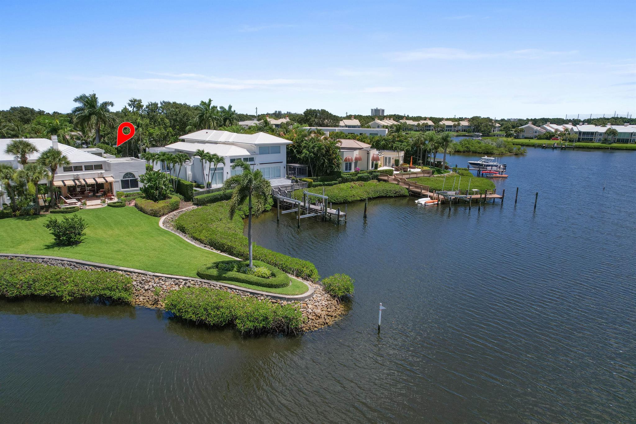 ADMIRALS COVE PAR B - Residential