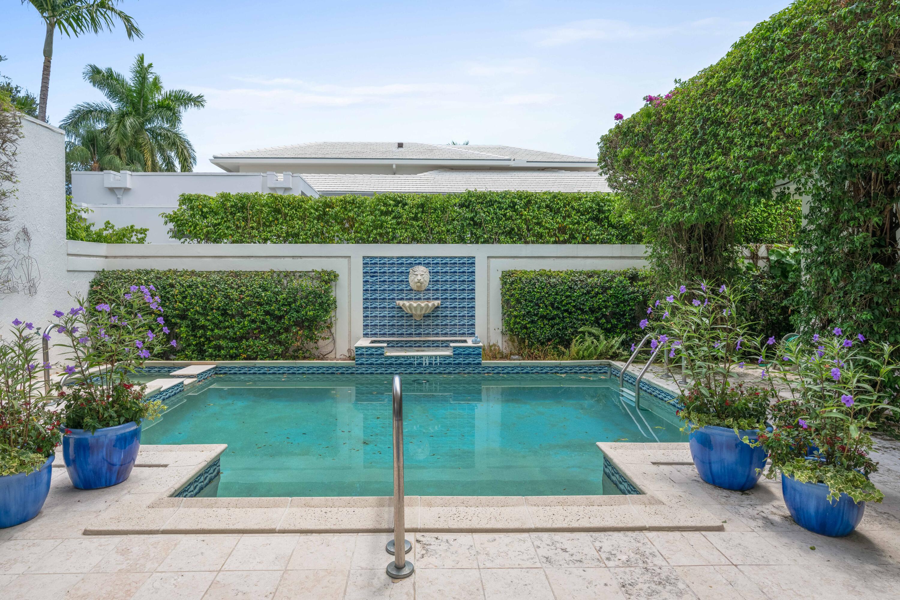 ADMIRALS COVE PAR B - Residential