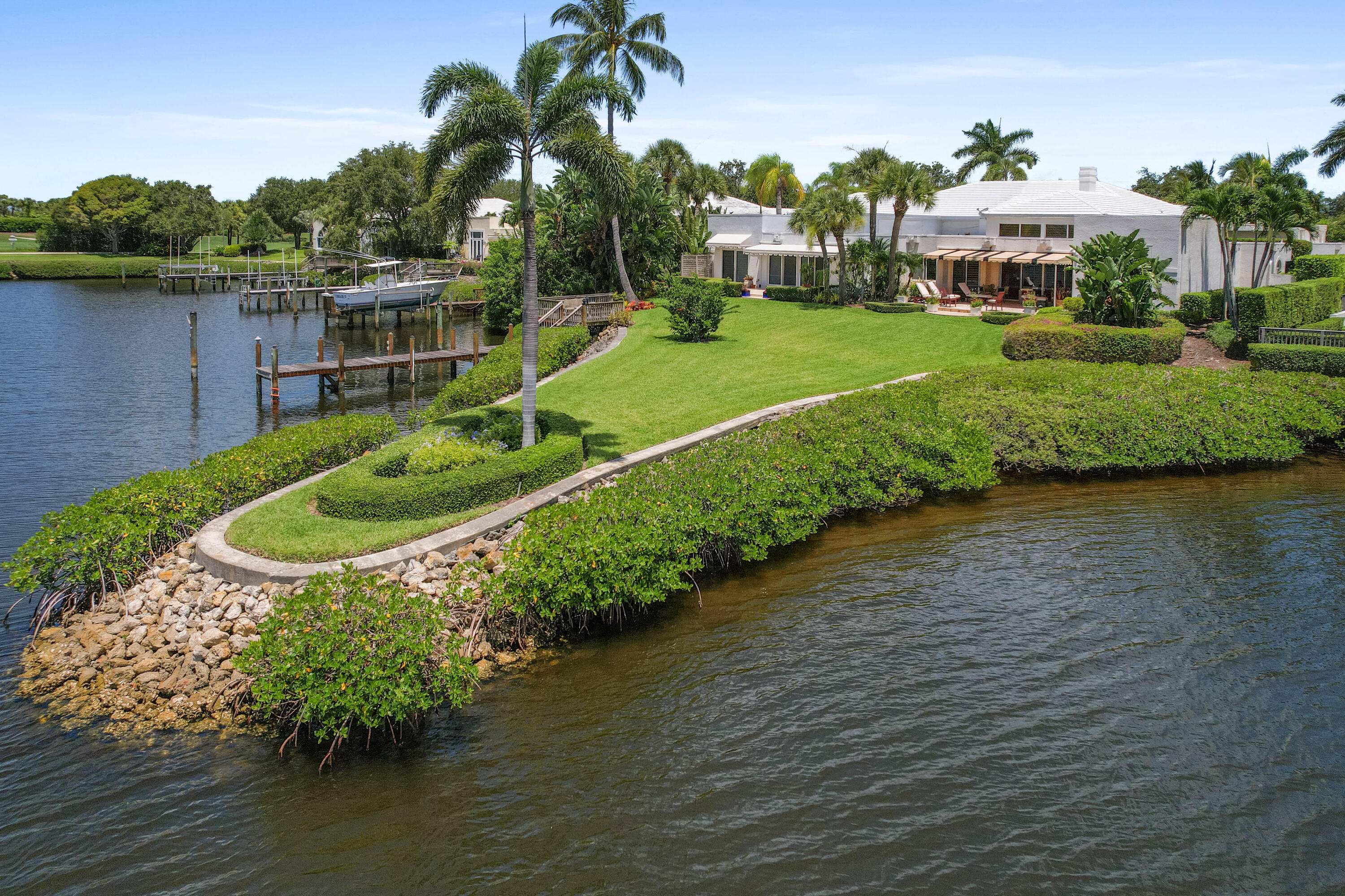 ADMIRALS COVE PAR B - Residential