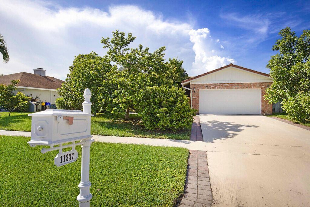 Photo of 11337 Little Bear Way, Boca Raton, FL 33428 (MLS # R11116316)