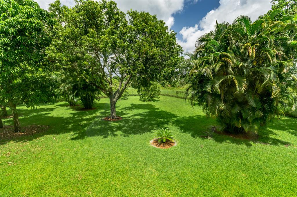 CENTURY VILLAGE
SOUTHAMPTON C - Residential