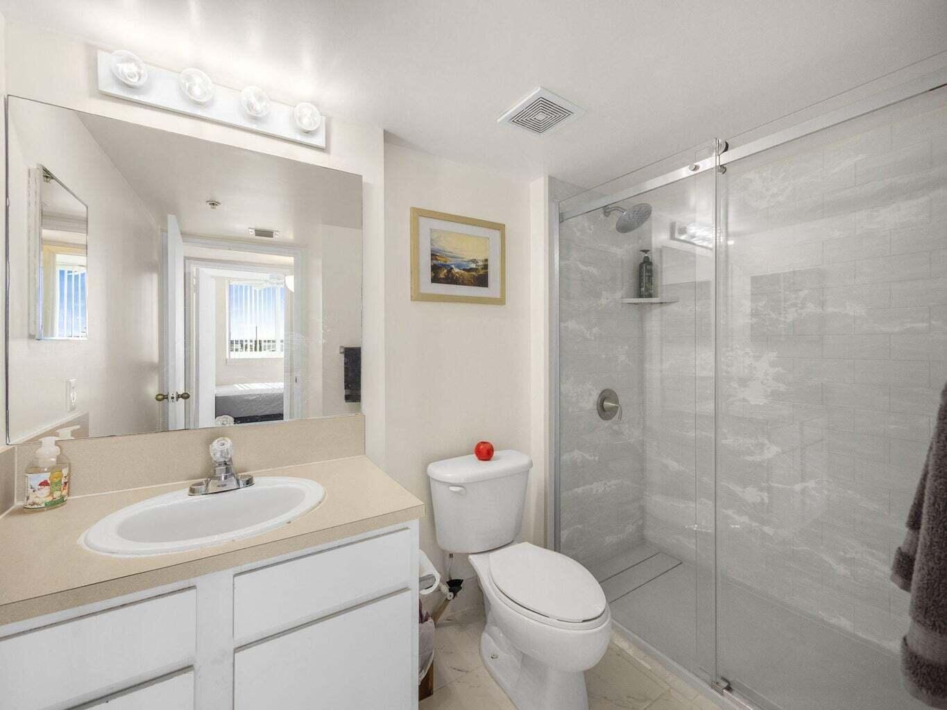 HYPOLUXOS MARINERS CAY CO - Residential Lease