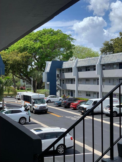 Tiny photo for 7887 Golf Cir Drive #212, Margate, FL 33063 (MLS # B26003034)