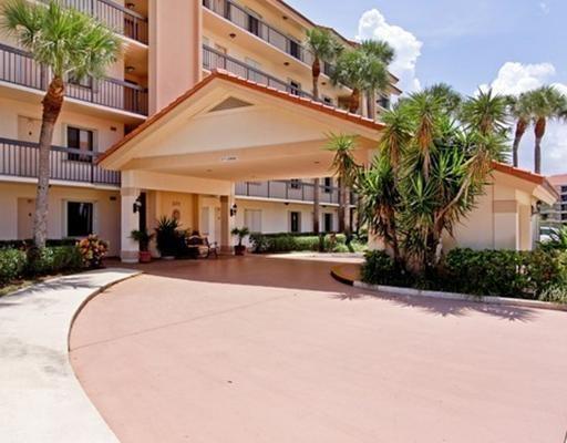 THE OCEANS AT THE BLUFFS - Residential