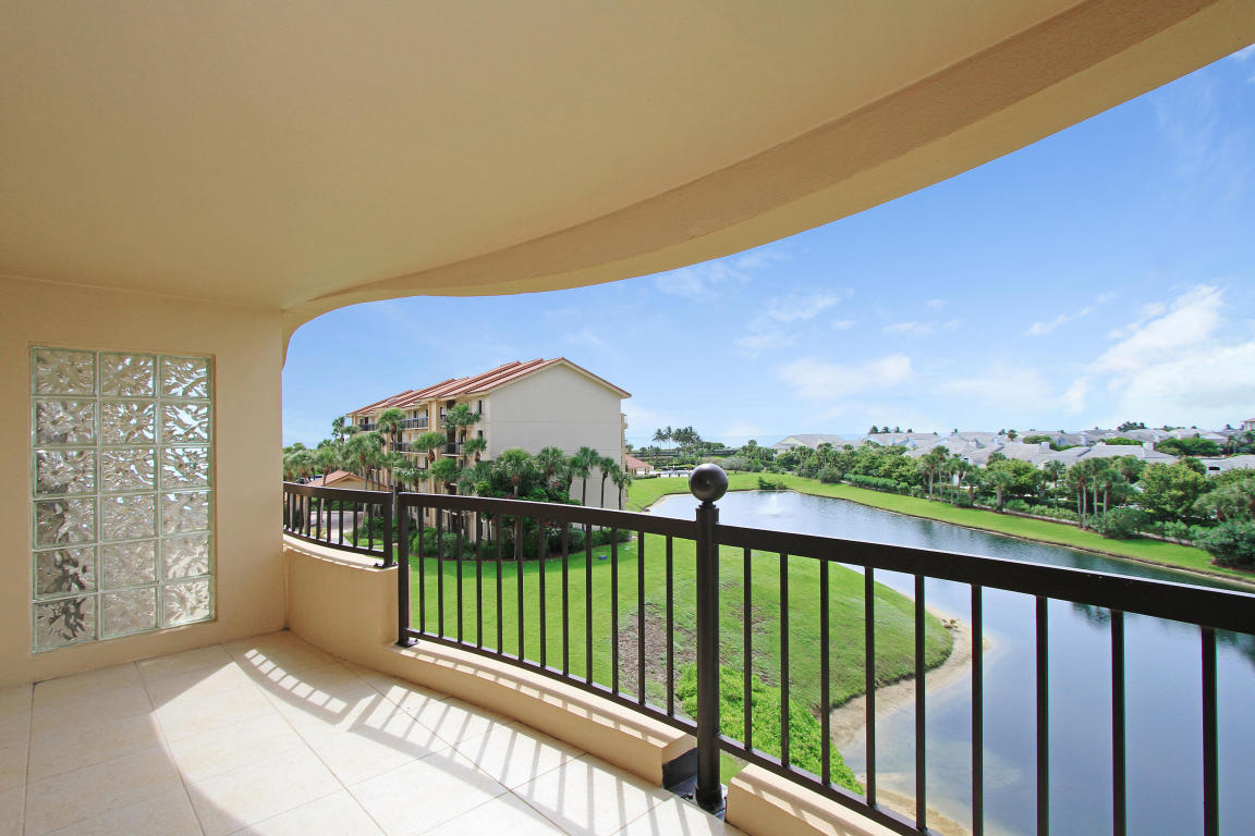 THE OCEANS AT THE BLUFFS - Residential