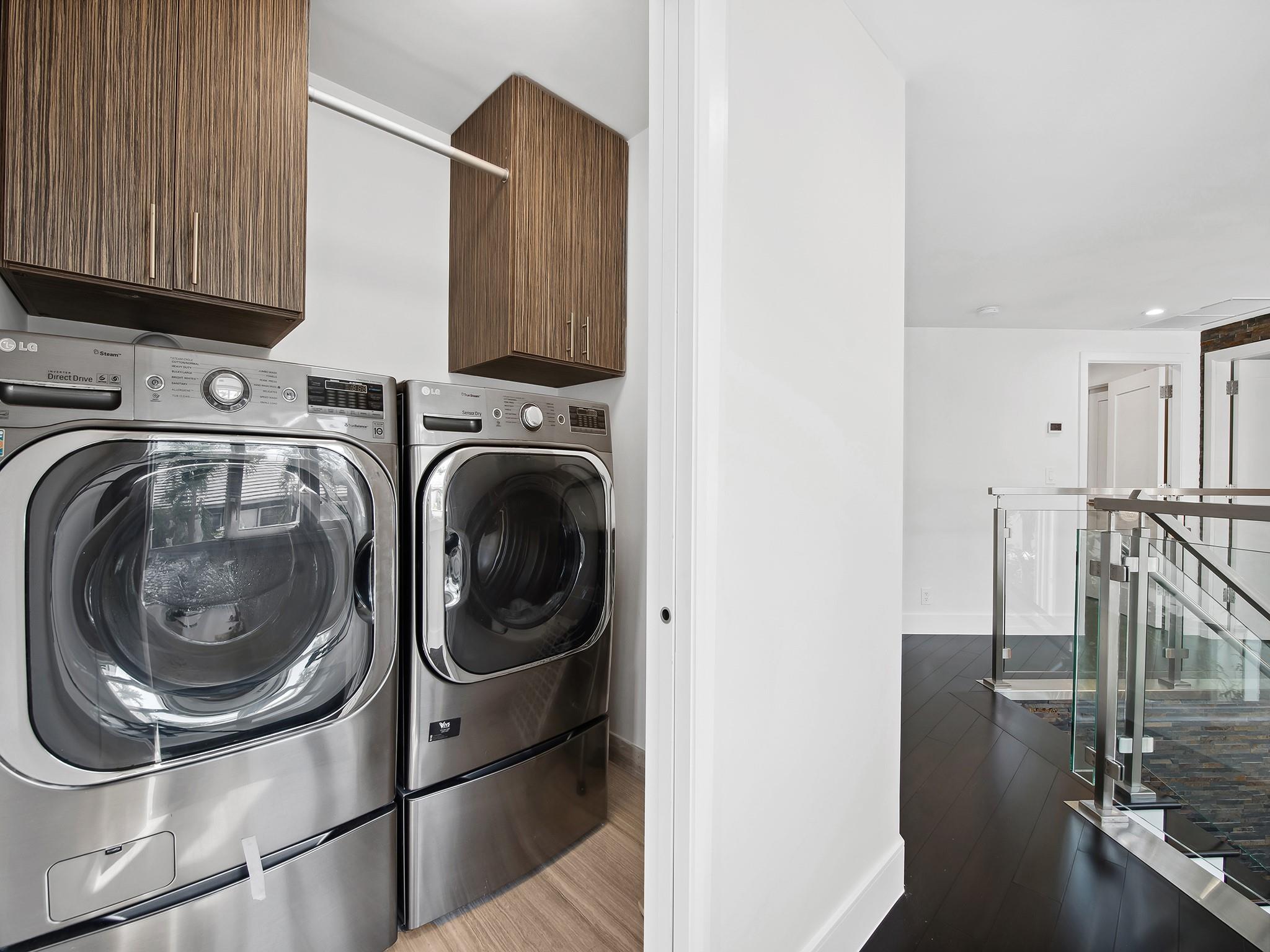 RIO VISTA ISLES - Residential