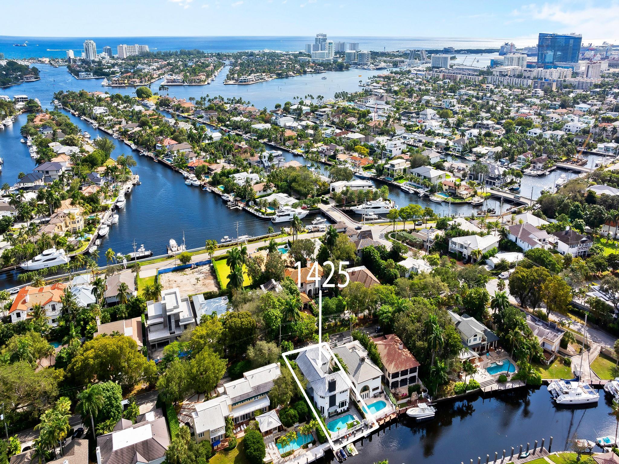 RIO VISTA ISLES - Residential