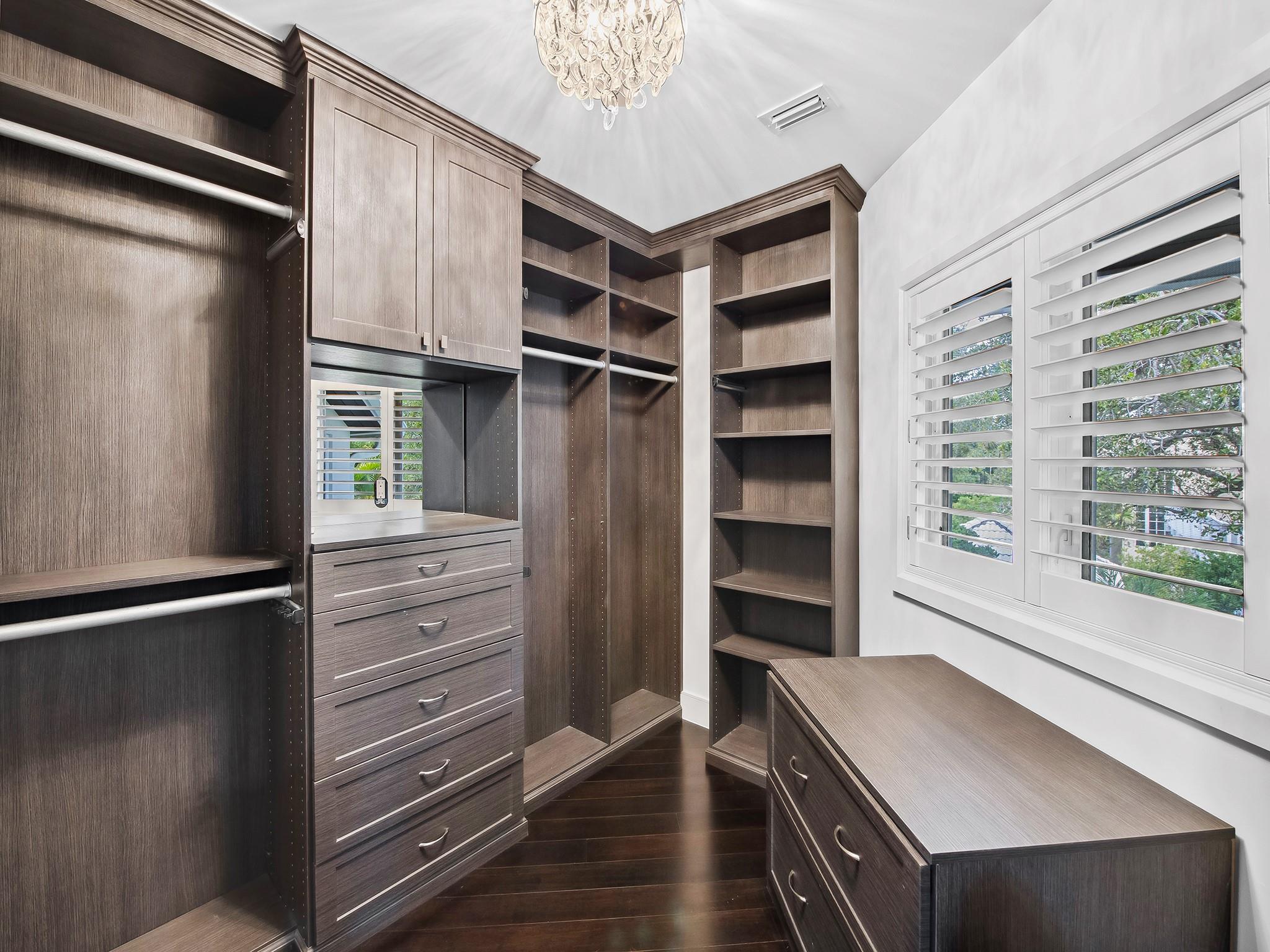 RIO VISTA ISLES - Residential