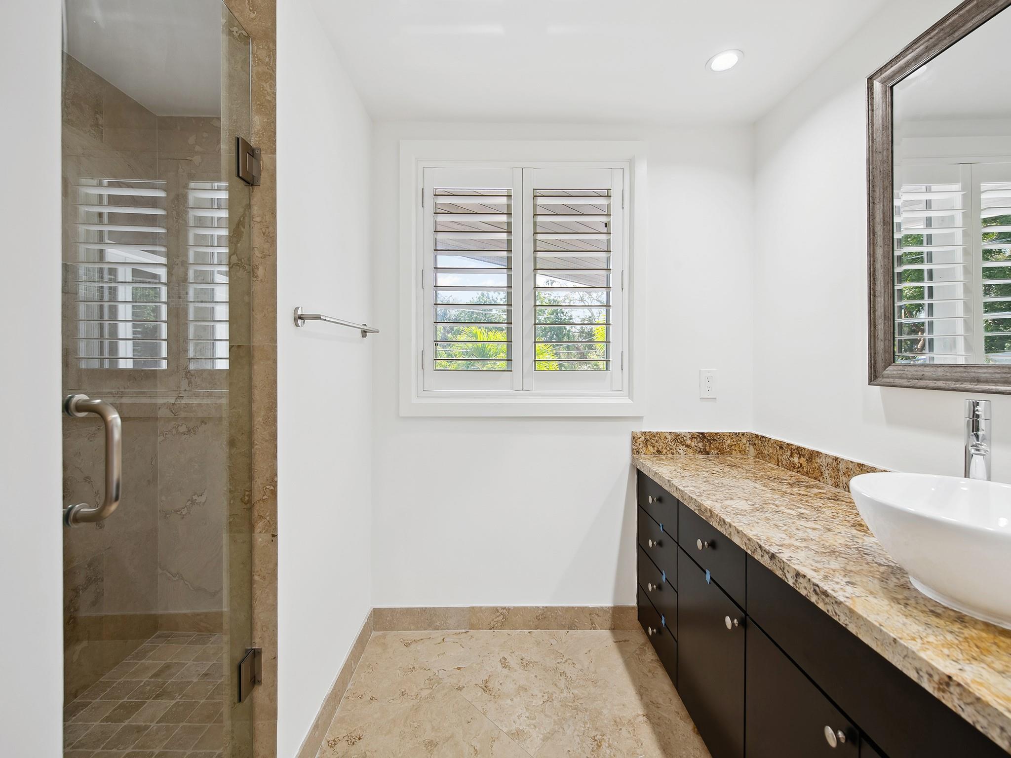 RIO VISTA ISLES - Residential