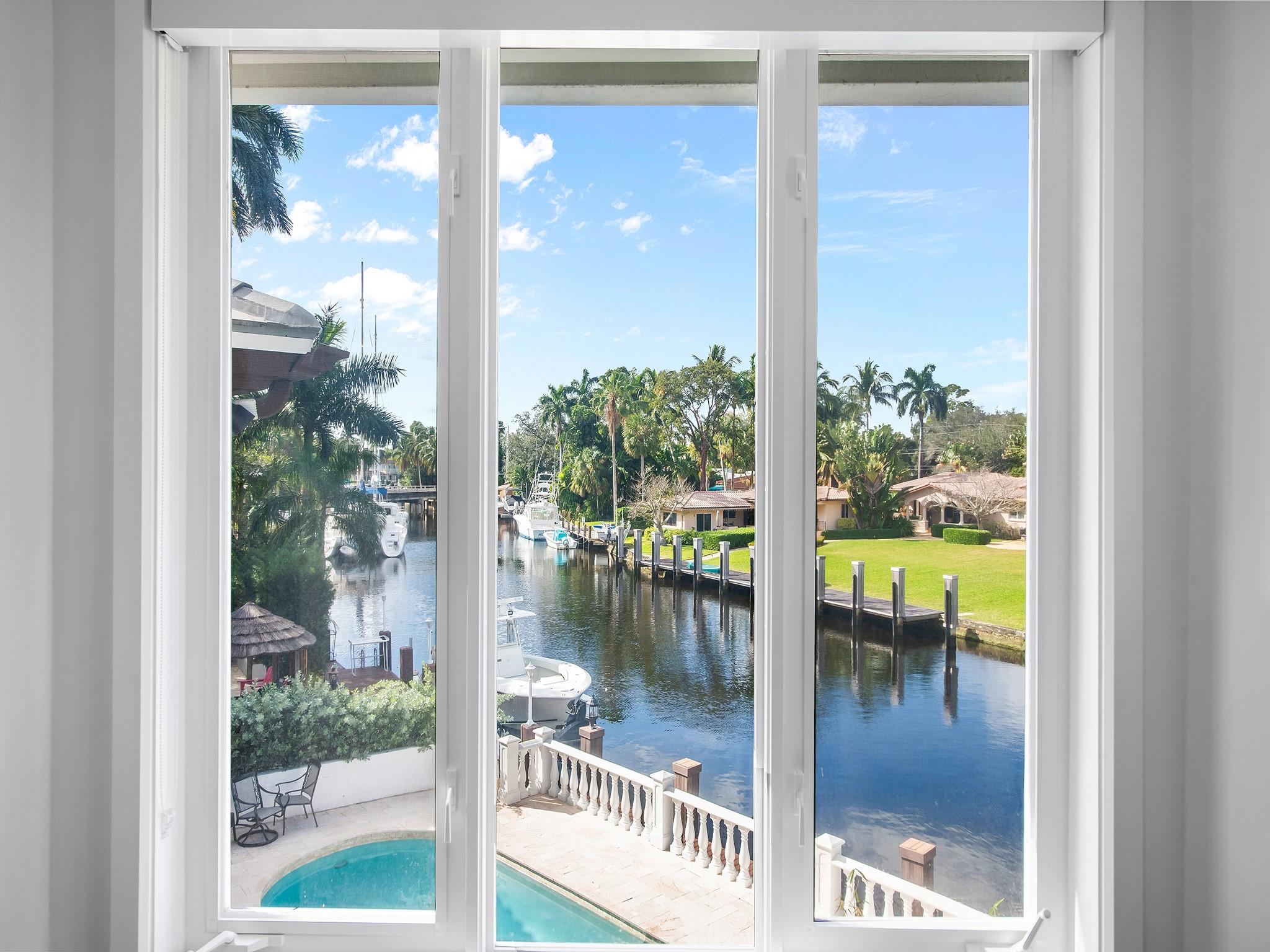 RIO VISTA ISLES - Residential