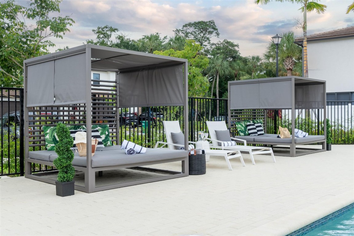 SIENA AT PALM AIRE - Residential Lease