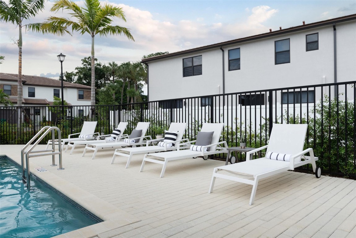 SIENA AT PALM AIRE - Residential Lease