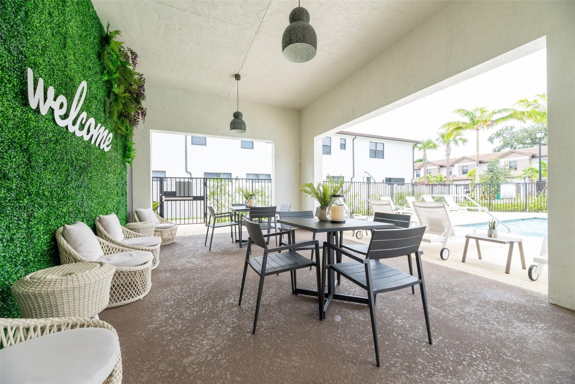 SIENA AT PALM AIRE - Residential Lease